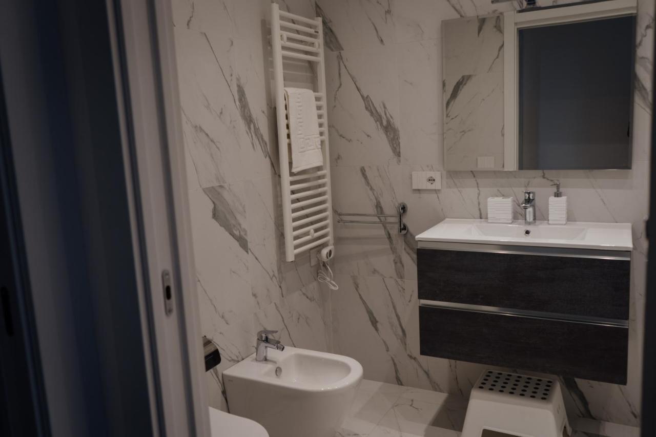 Domus Residence - Cesare - バーリ エクステリア 写真